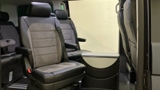 Volkswagen Caravelle 2.0 TDI Executive 199 4MOTION 5dr DSG Diesel Estate